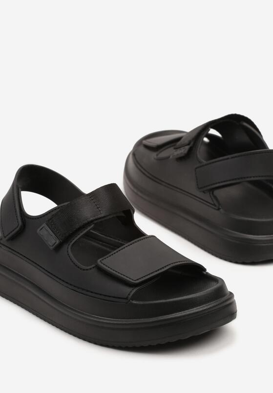 Чорні Сандалі 6