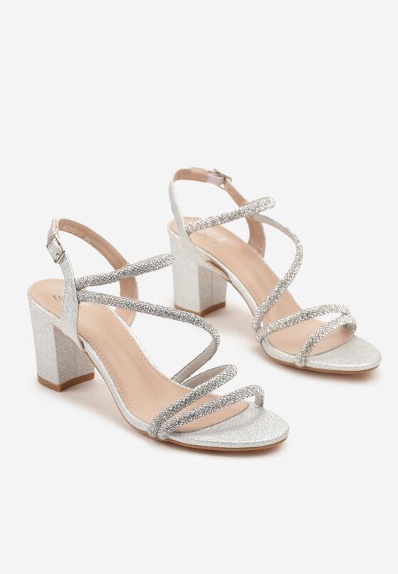 Срібні Босоніжки 5