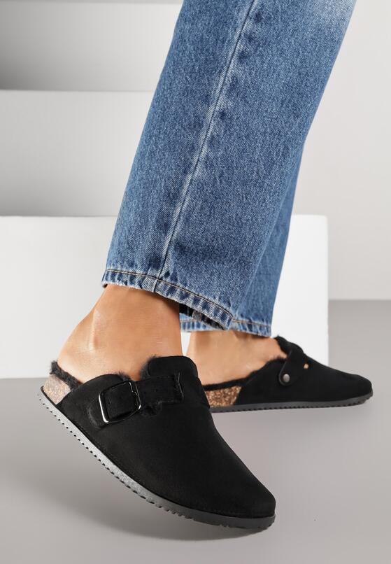 Чорні Тапки 1