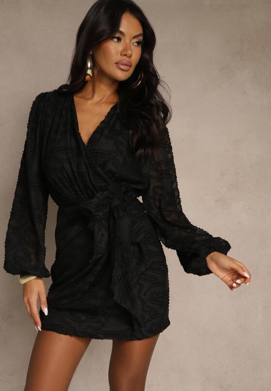 Чорна Сукня 1