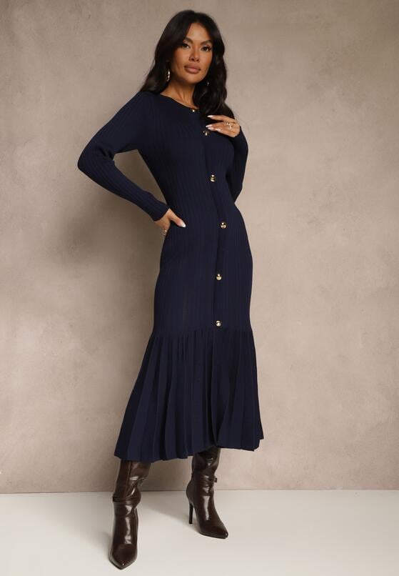 Блакитна Сукня 1