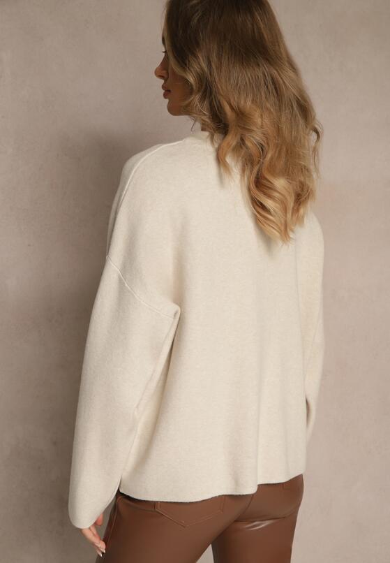 Cвітло-Бежевий Гольф 3