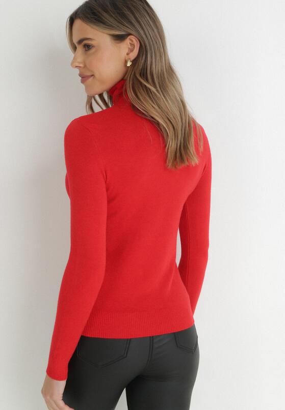 Червоний Гольф 3