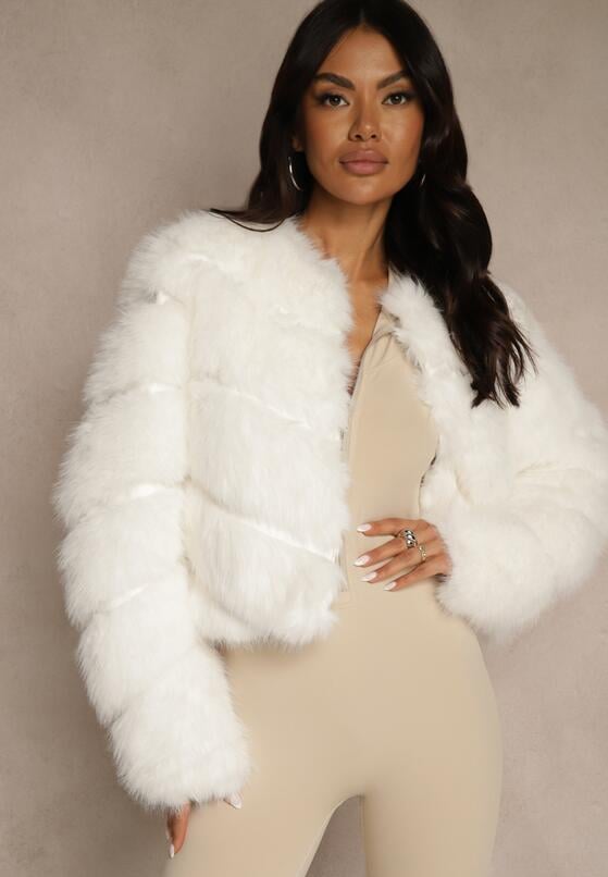 Біла Куртка 4