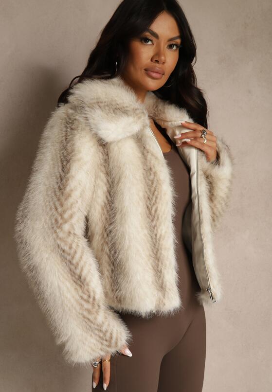 Cвітло-Бежева Куртка 4