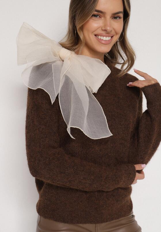 Коричневий Светр 2