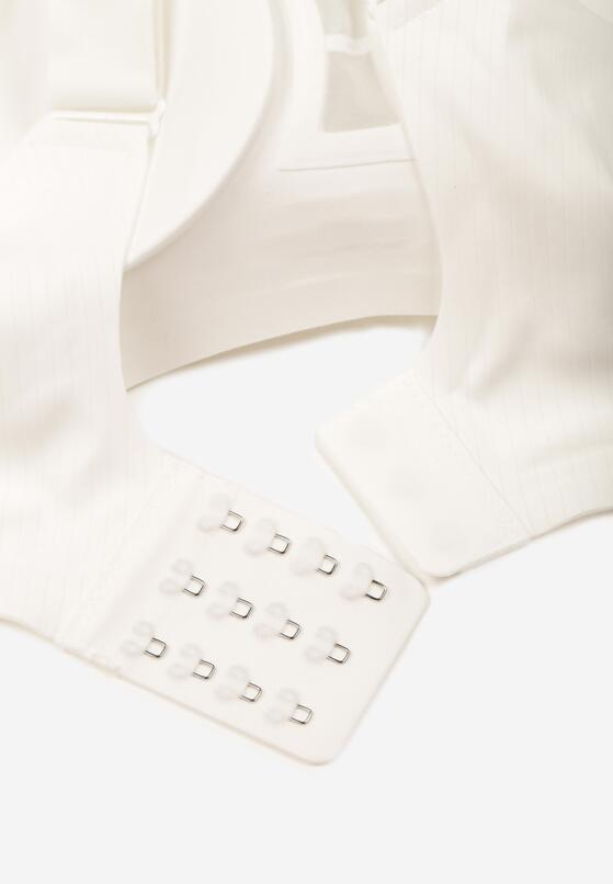 Білий Бюстгальтер 2