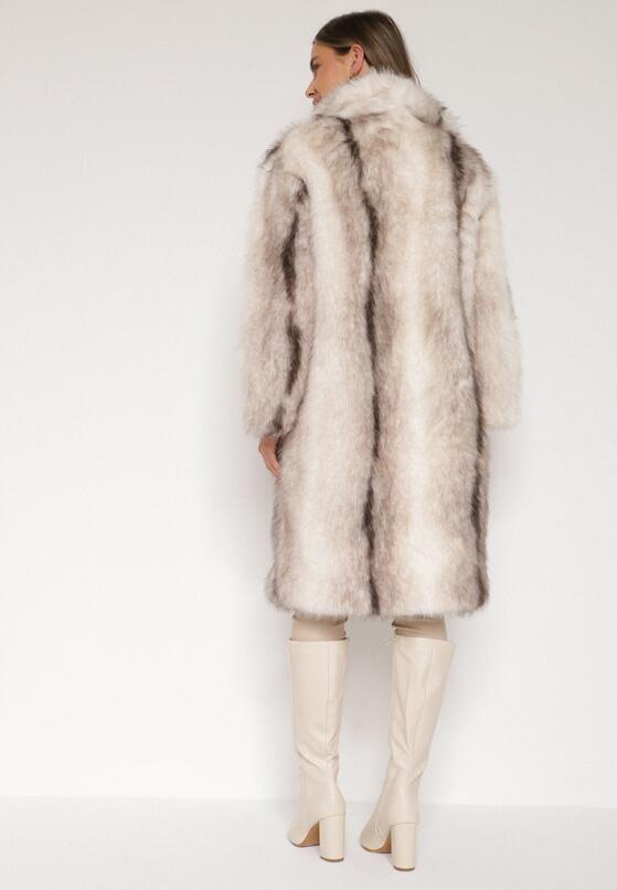 Біле Пальто 3