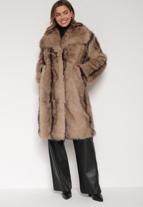 Коричневе Пальто 1