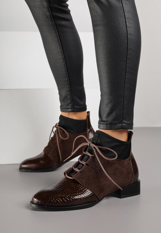 Коричневі Черевики 2