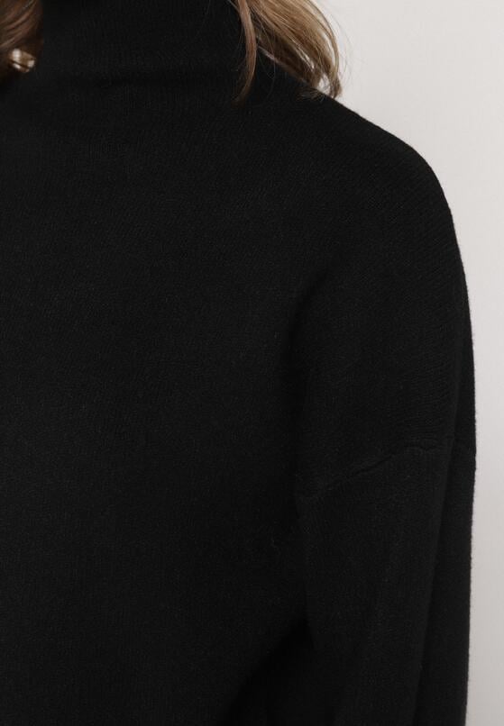 Чорний Гольф 5