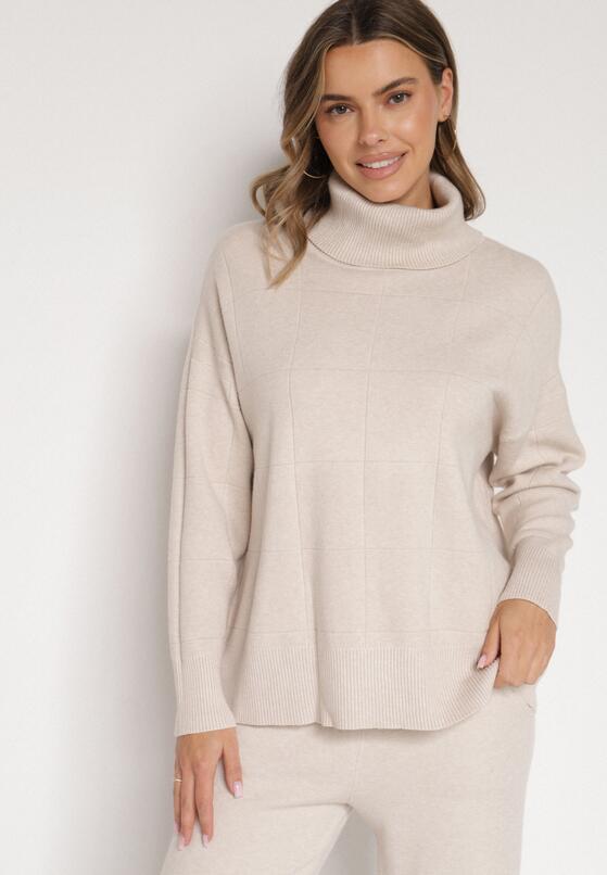 Бежевий Гольф 1