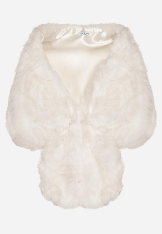 Біле Пончо 6