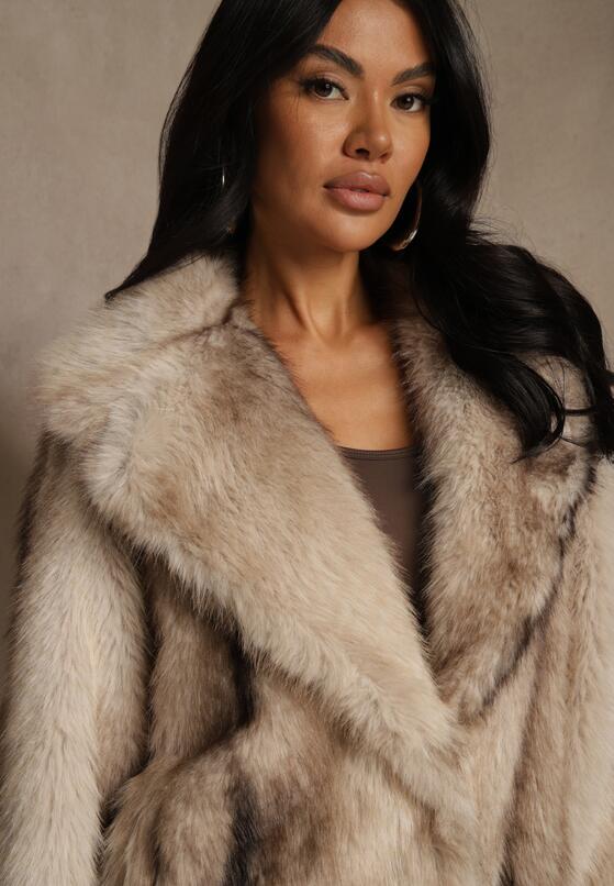 Сіра Куртка 5