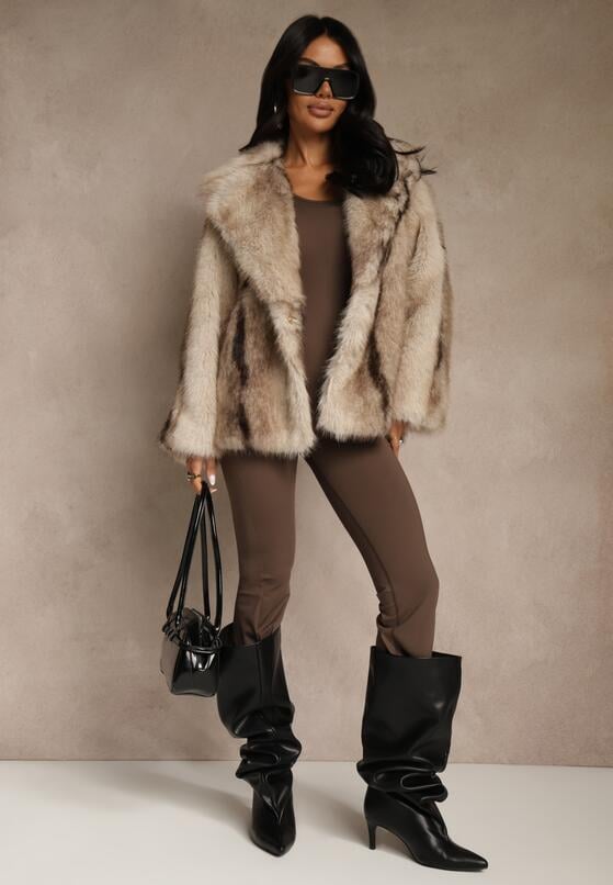 Сіра Куртка 2