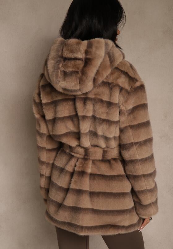 Бежева Куртка 3