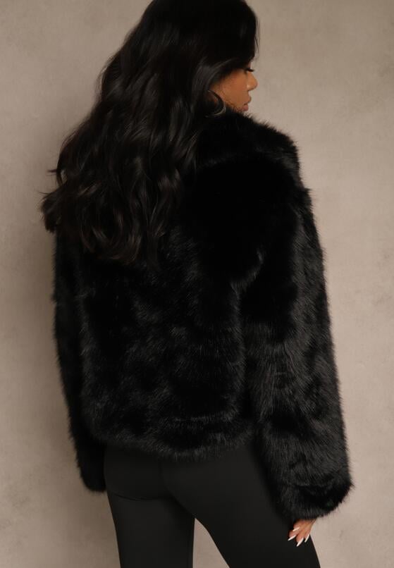 Чорна Куртка 3