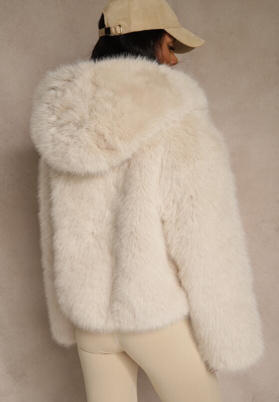 Бежева Куртка 3