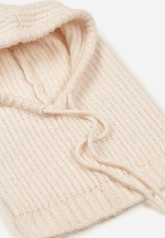 Бежева Шапка 3