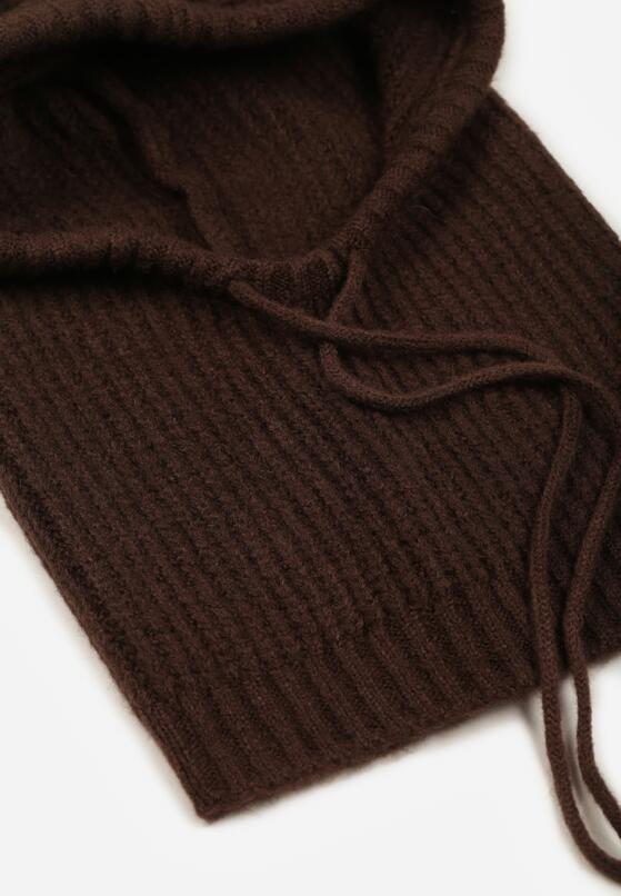 Коричнева Шапка 3