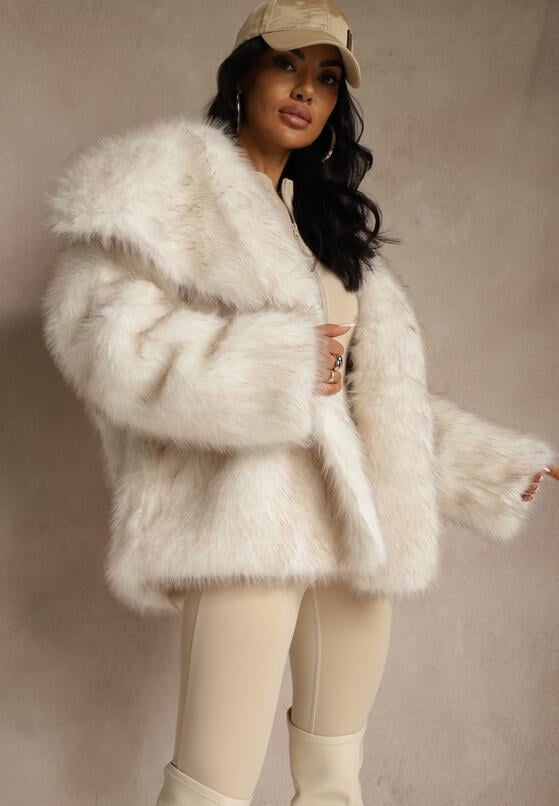 Біла Куртка 4