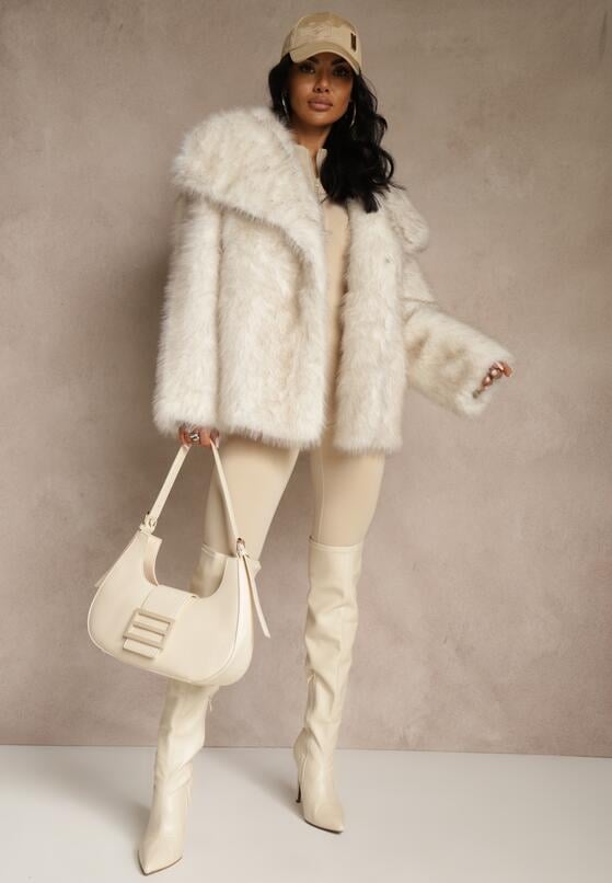 Біла Куртка 2