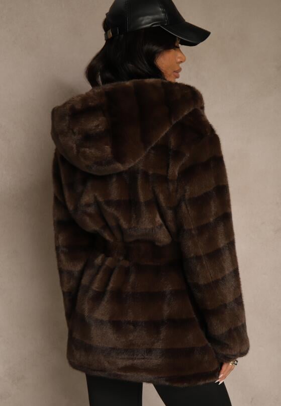 Коричнева Куртка 3