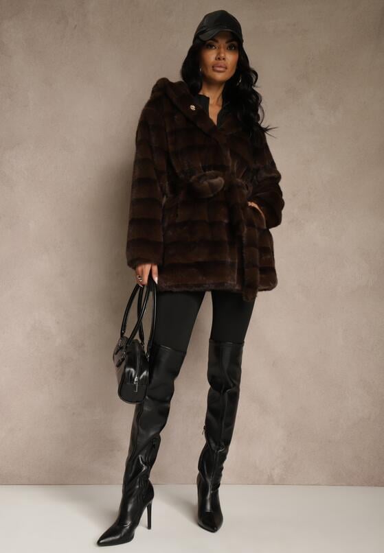 Коричнева Куртка 2