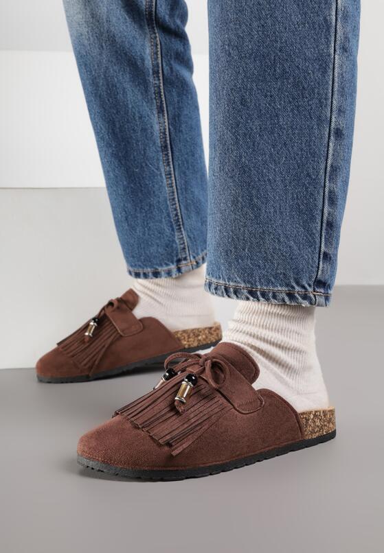 Коричневі Шльопанці 2