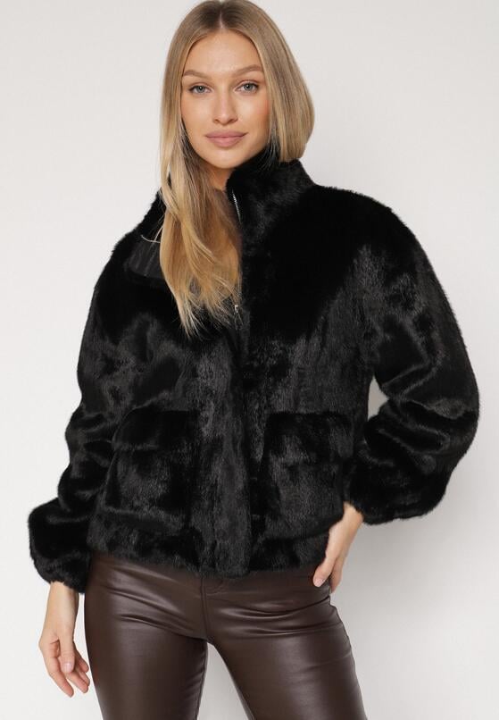 Чорна Куртка 4