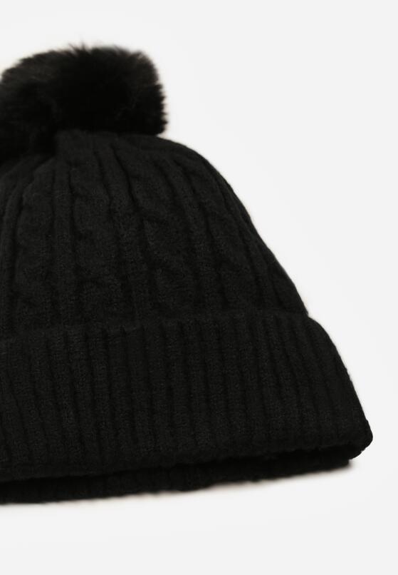 Чорна Шапка 2