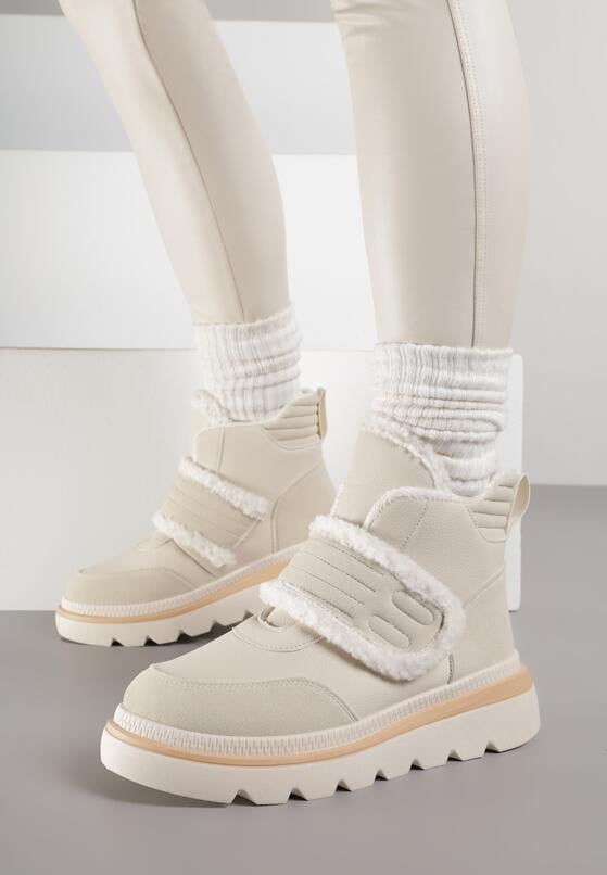 Бежеві Сноубутси 2