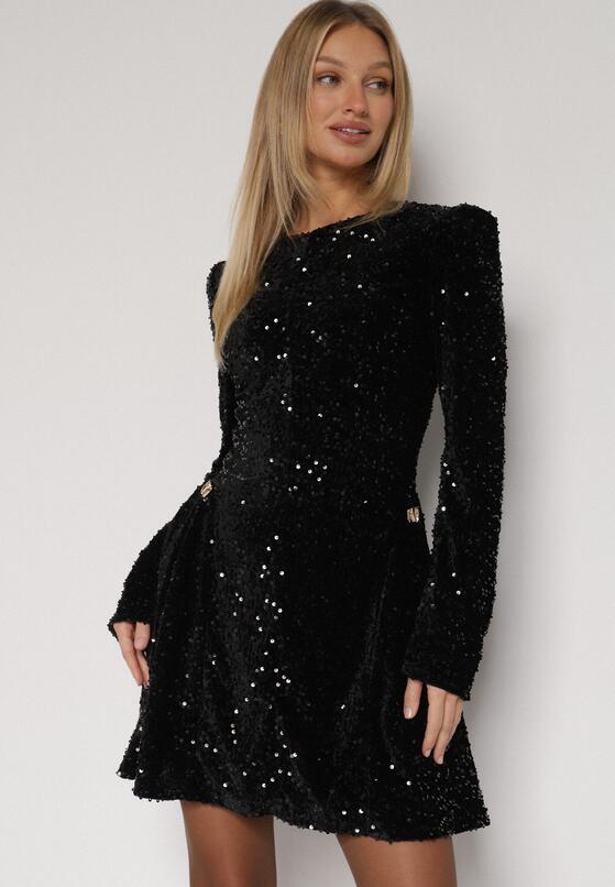 Чорна Сукня 1