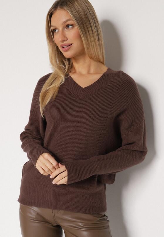Коричневий Светр 2
