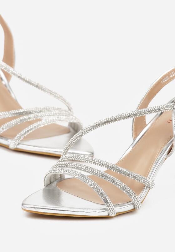 Срібні Босоніжки 7