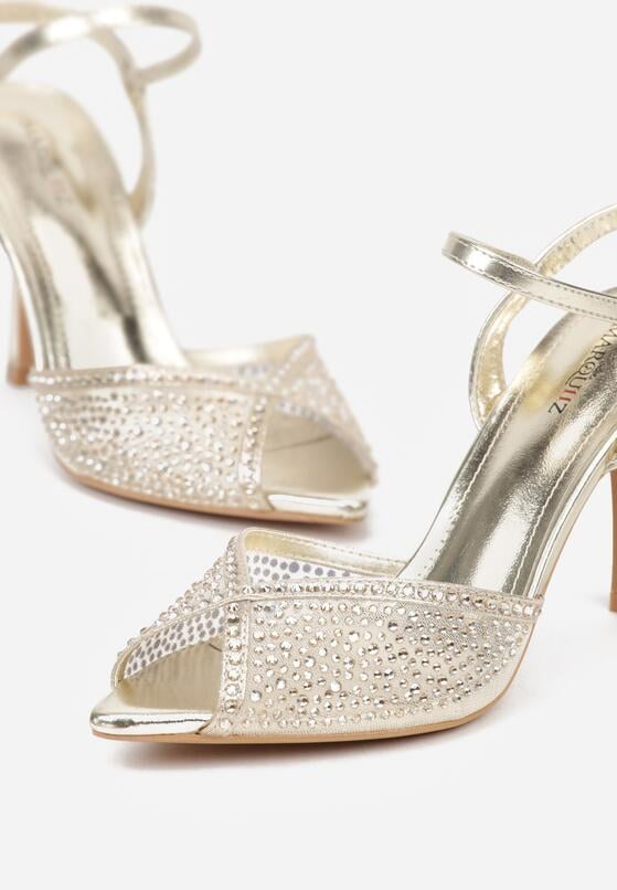 Золоті Босоніжки 6