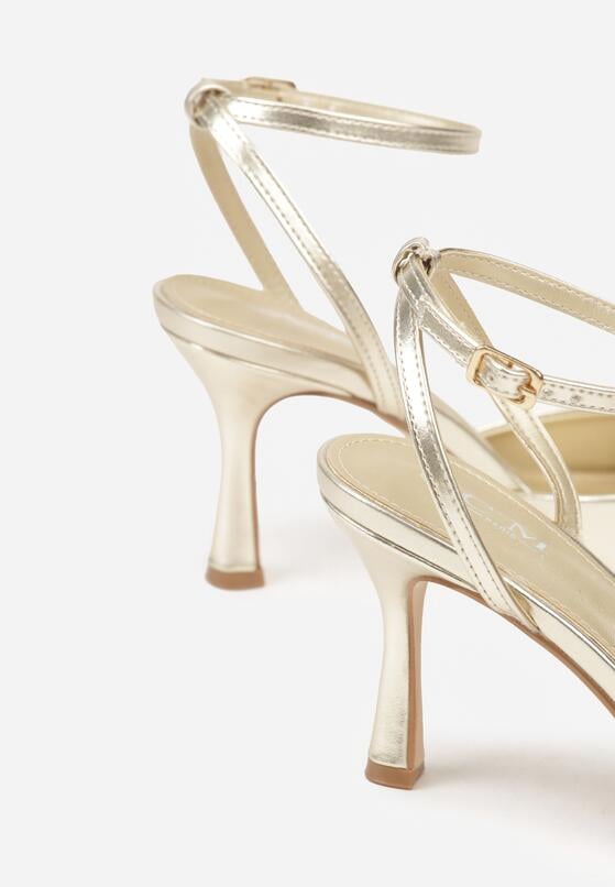 Золоті Босоніжки 6