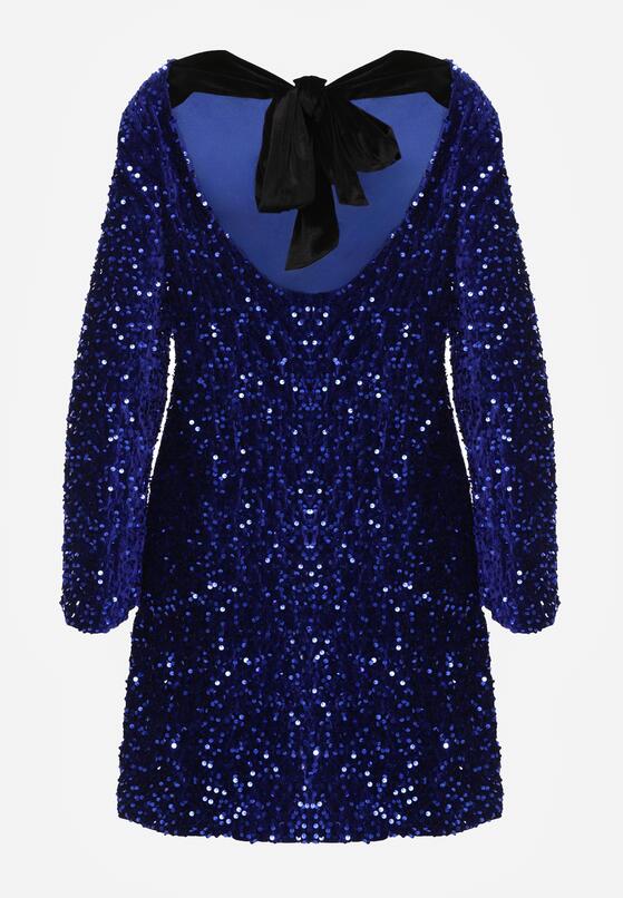 Блакитна Сукня 7