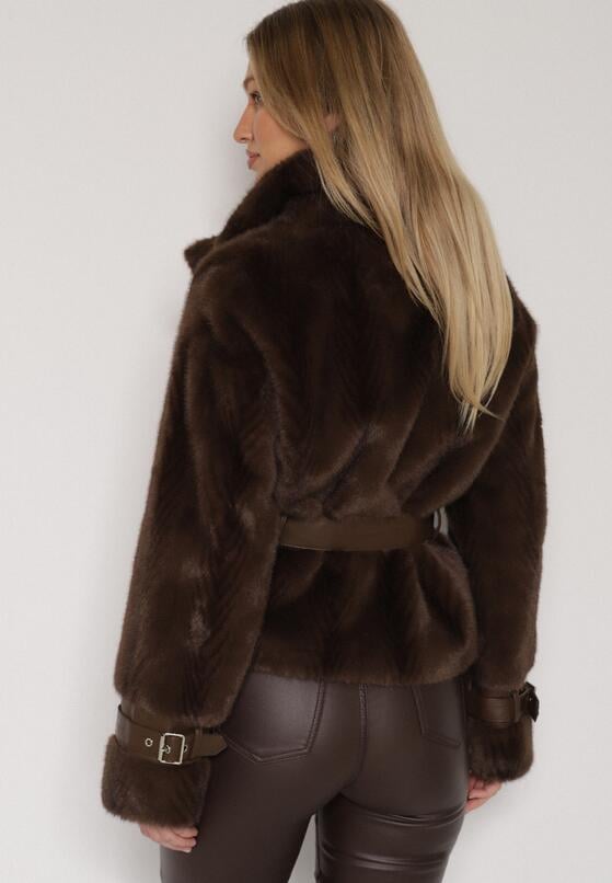 Коричнева Куртка 3