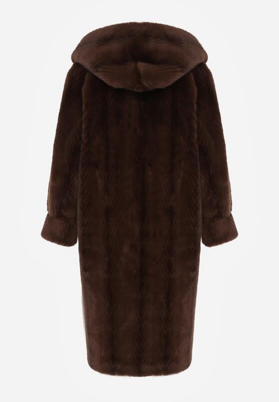 Коричневе Пальто 7