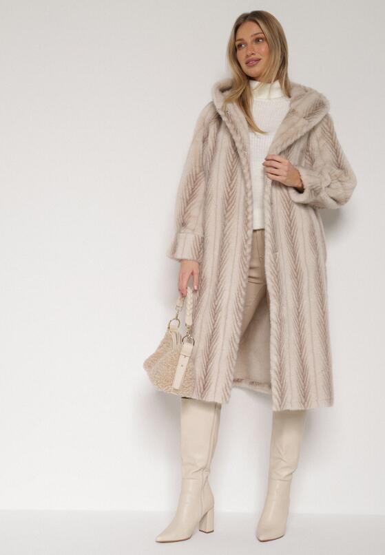 Cвітло-Бежеве Пальто 2