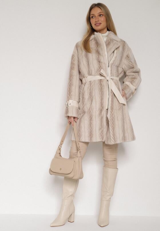 Cвітло-Бежеве Пальто 2