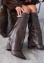 Коричневі Чоботи