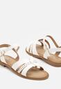 Білі Сандалі