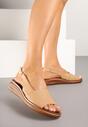 Бежеві Сандалі