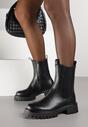 Чорні Черевики