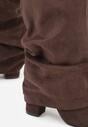 Коричневі Чоботи