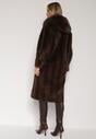 Коричневе Пальто