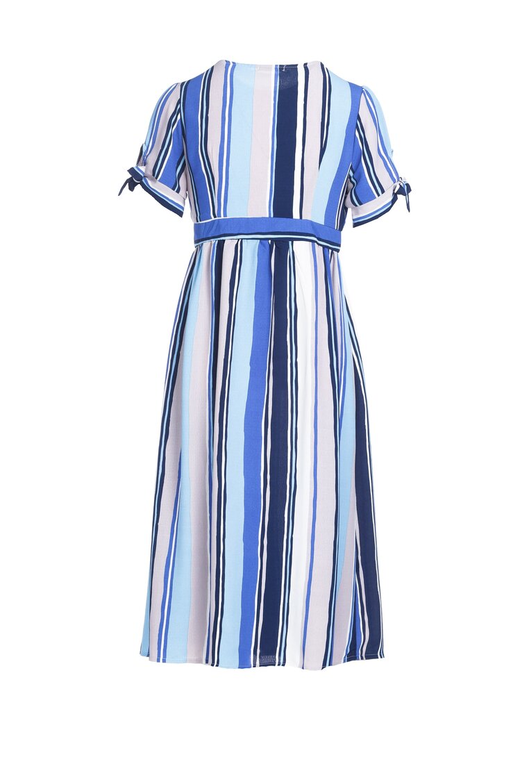 Блакитна Сукня