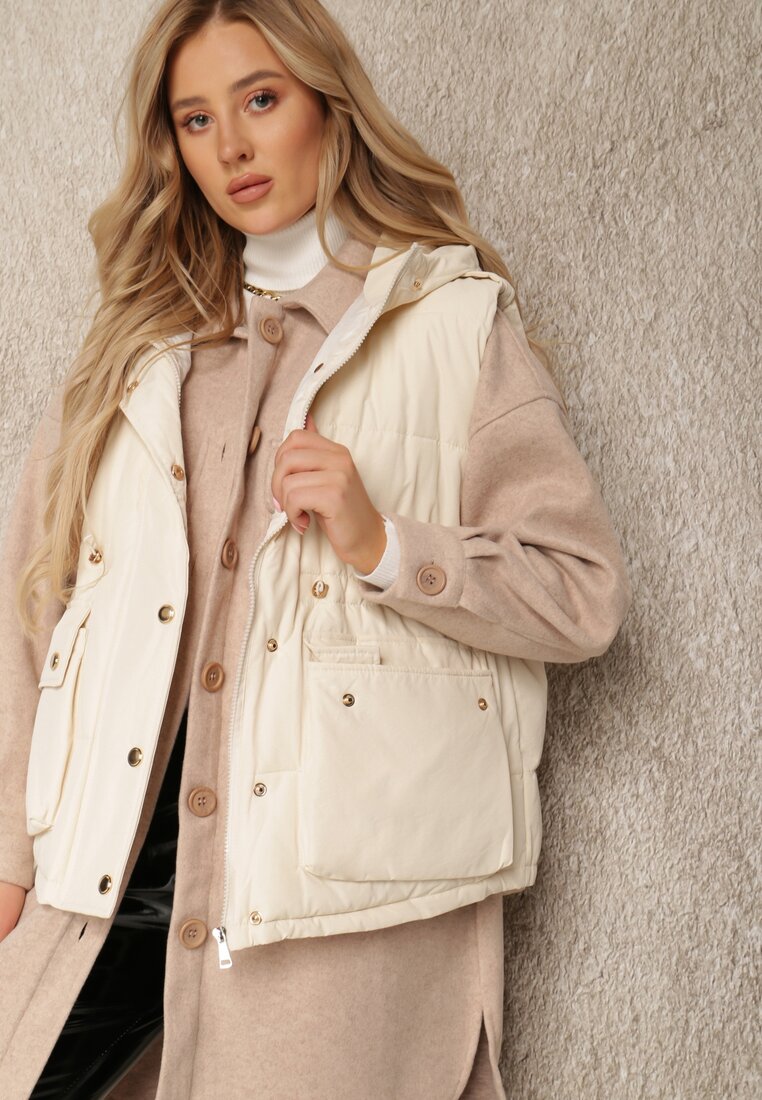 Бежевий Жилет